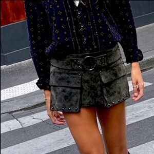 We The Free Micro Mini Suede Cargo Skort || Black || Size 8 || Free People
